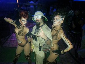 Safari girls.